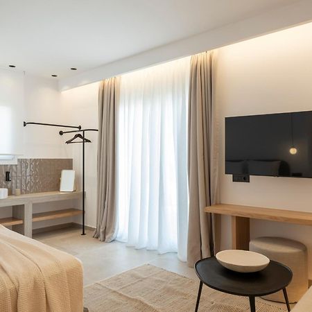 Anemelia Way Of Living Aparthotel Náousa Exterior photo