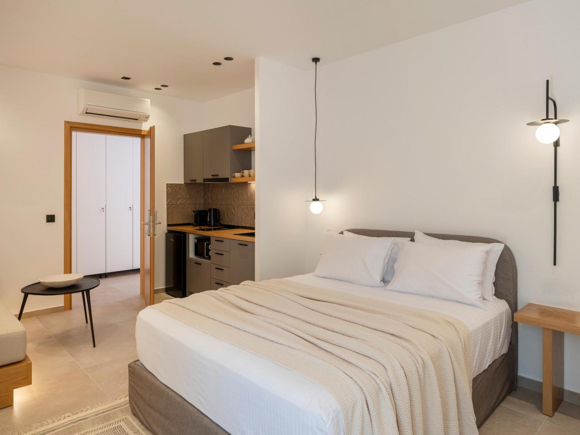 Anemelia Way Of Living Aparthotel Náousa Exterior photo